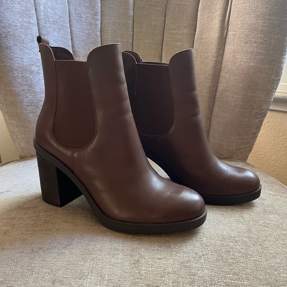 Crown Vintage Brown Leather Ankle Boots